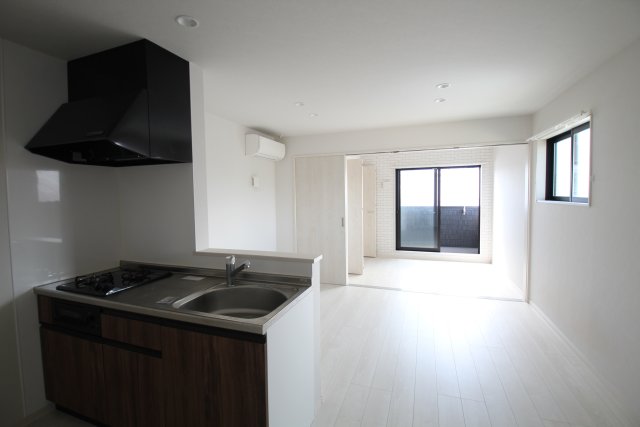 居室・リビング　別号室の写真です