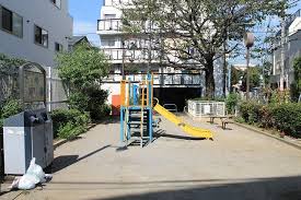 公園　南大塚一丁目児童遊園（公園）まで331m