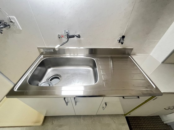 キッチン　※別部屋の写真です