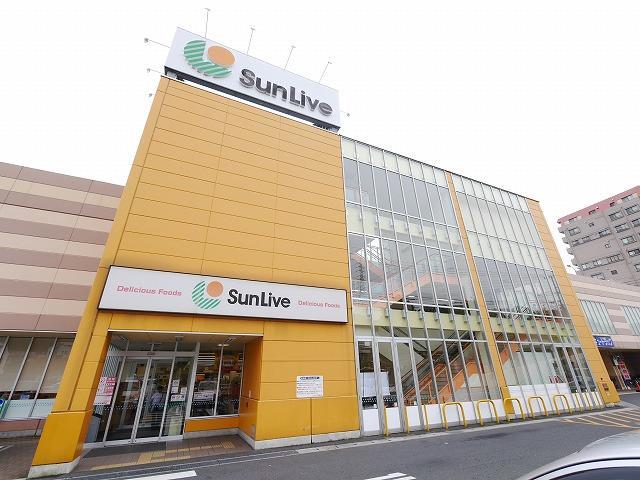 スーパー　サンリブ到津（スーパー）まで190m