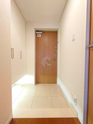 玄関　パークアクシス白金台