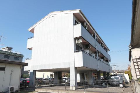 建物外観　外観写真（昼）