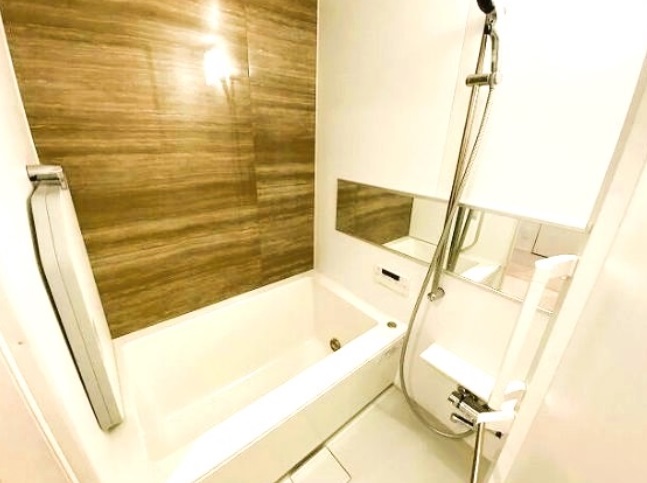 バス・シャワールーム　☆ゆっくりくつろげるお風呂☆