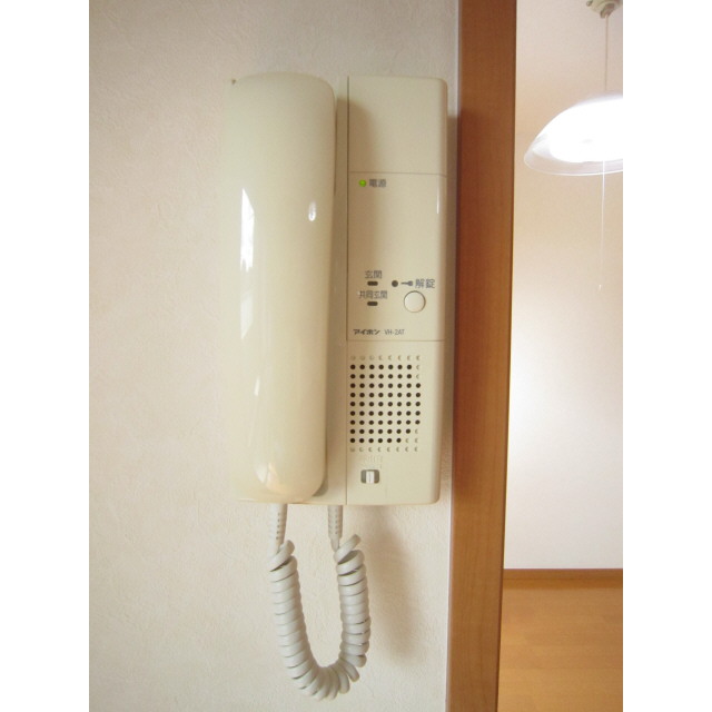 その他　インターホン付きで安心ですね！