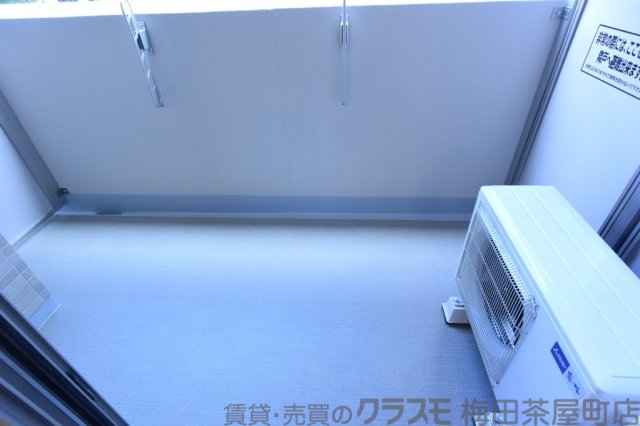 バルコニー　広々