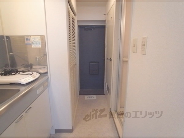 その他部屋・スペース　廊下