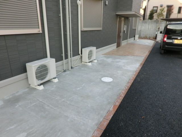 エントランス　広々としたエントランス。