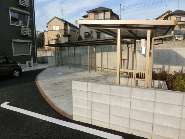 その他　駐輪場もすごく広いです。