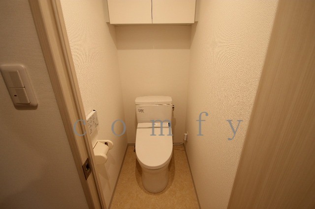 トイレ　ウォシュレット付きトイレ