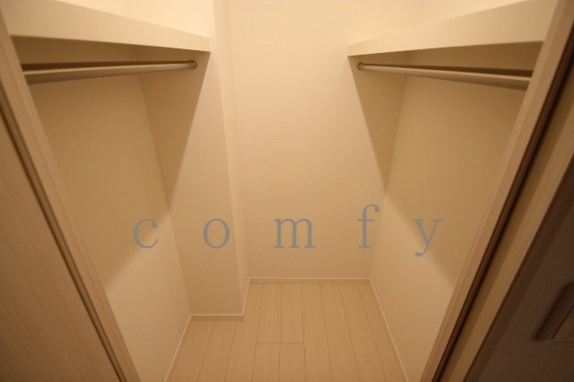 収納　ウォークインクローゼット