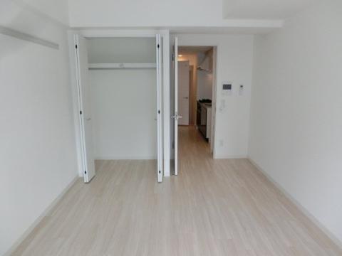 居室・リビング　室内