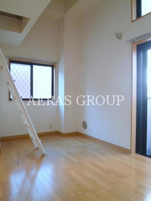 居室・リビング　★明るい室内★