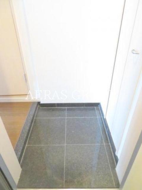 玄関　玄関部分