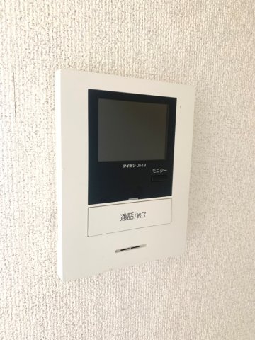 セキュリティ　モニター付きインターホン