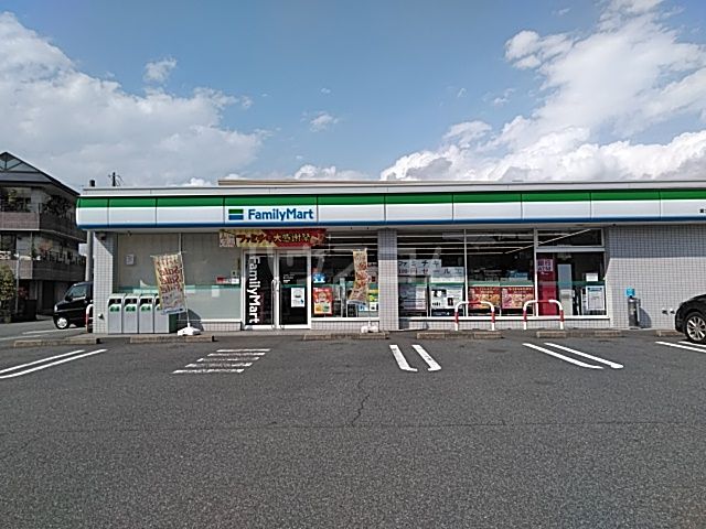 コンビニ　ファミリーマート 富士本吉原店（コンビニ）まで598m