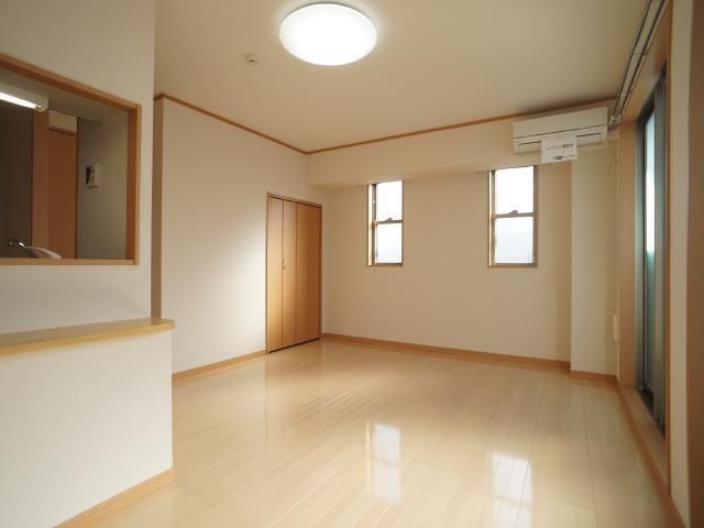 その他部屋・スペース　広々リビング13.7帖！明るく開放感のあるＬＤＫ。