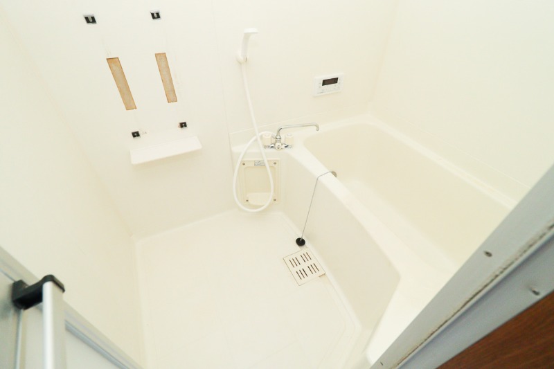 バス・シャワールーム　図面と現状に相違がある場合には現状を優先