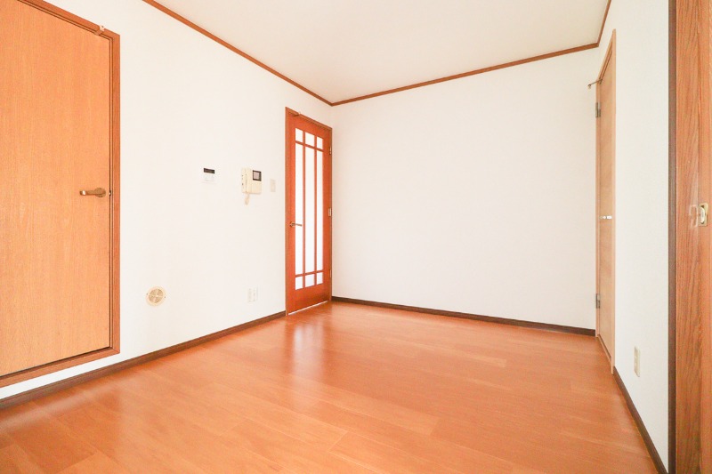 居室・リビング　図面と現状に相違がある場合には現状を優先