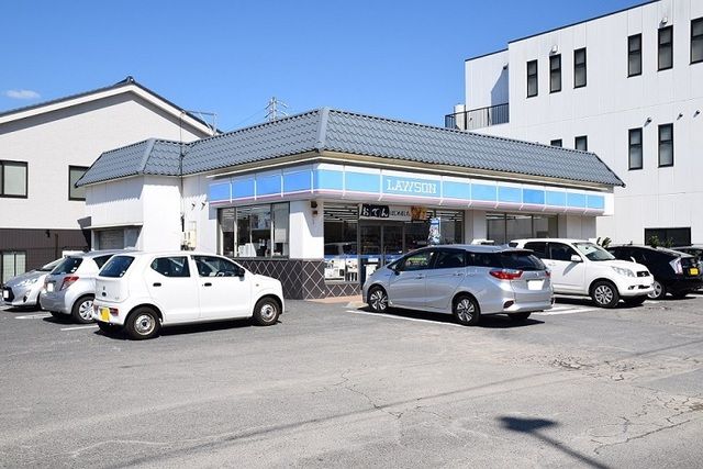 コンビニ　ローソン緑区有松町店（コンビニ）まで800m