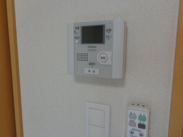 セキュリティ　カメラ付インターフォン