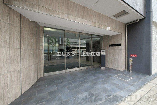 エントランス　エントランス