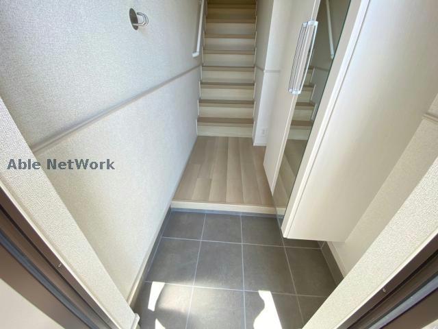 玄関　同型別室