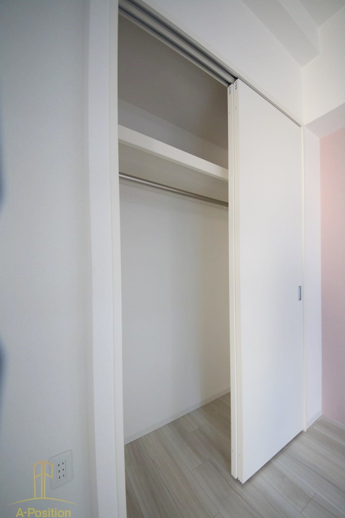 収納　セレニテ難波グランデシュッド