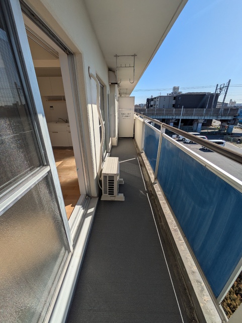 バルコニー　バルコニー