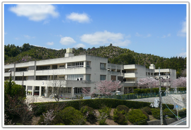 小学校　玉野市立玉原小学校（小学校）まで336m