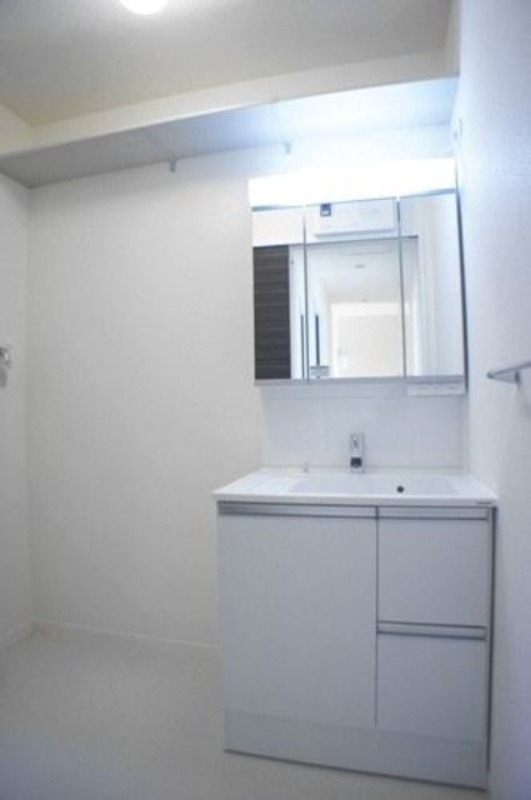 洗面設備　図面と現状に相違がある場合には現状を優先