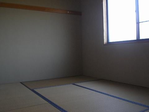 KamikenAPの居間写真