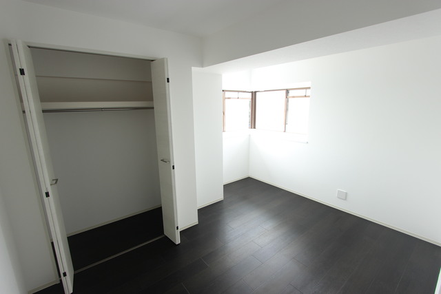 収納　写真はイメージです。色仕様は現況優先になります。