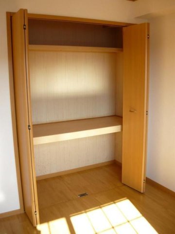 収納　たっぷりとした収納スペースです