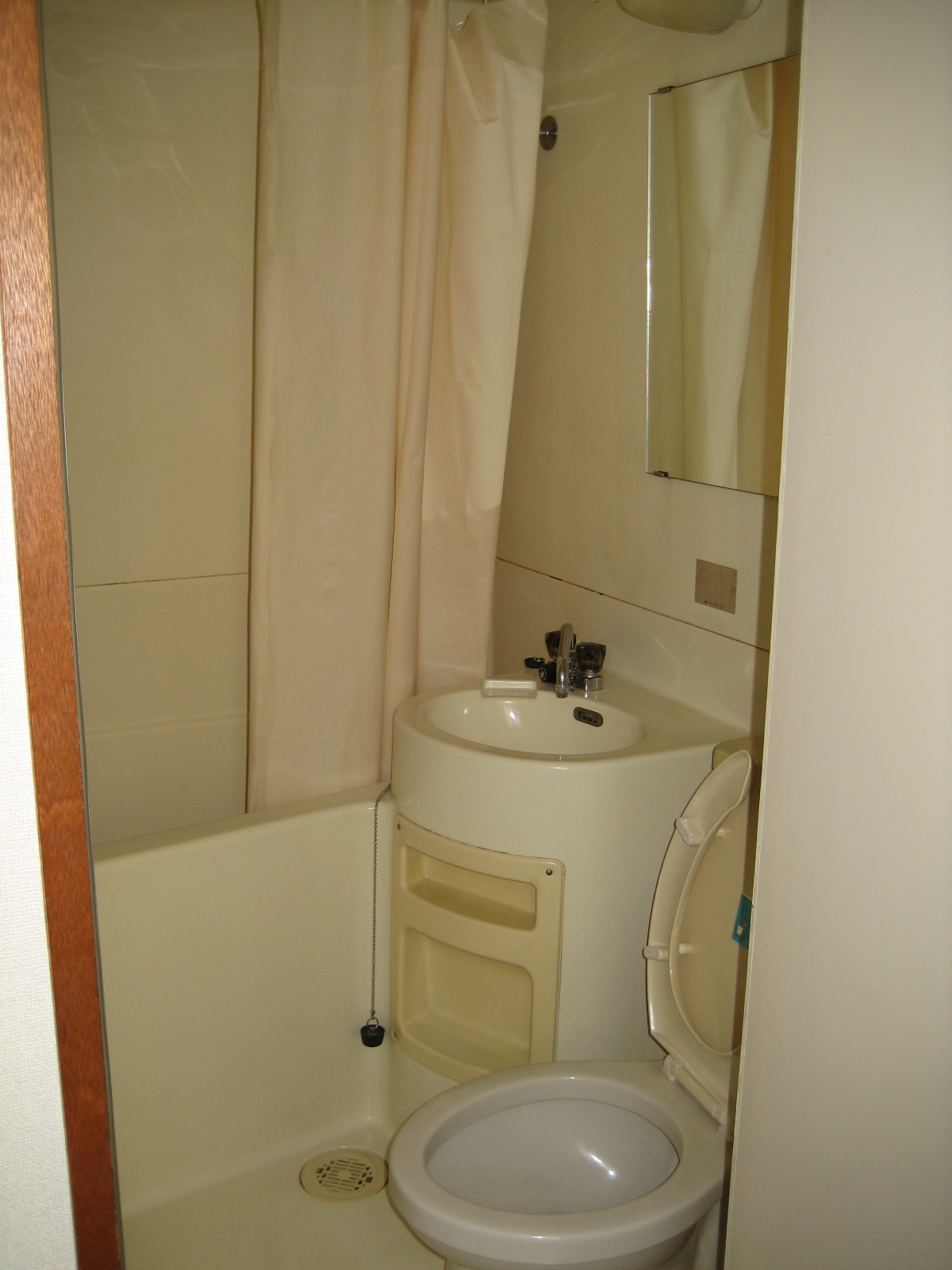 トイレ　別部屋参考写真です