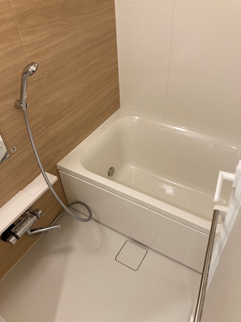 バス・シャワールーム　※写真は同タイプ住戸です。