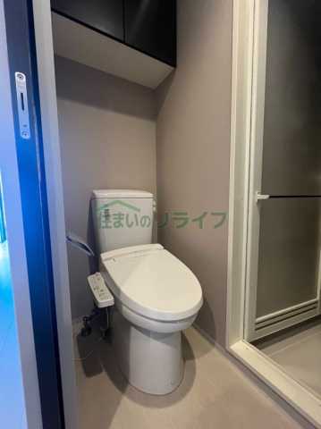 トイレ　※参考写真です。似た間取りの別部屋になります。