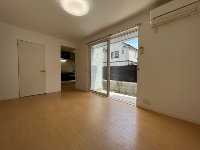 居室・リビング　リビング