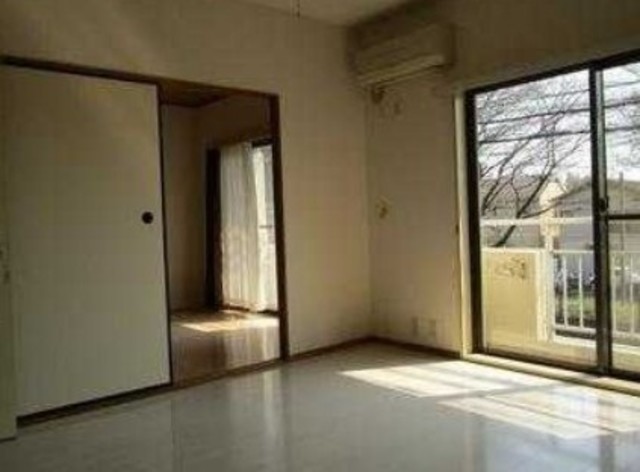 居室・リビング　別部屋参考。