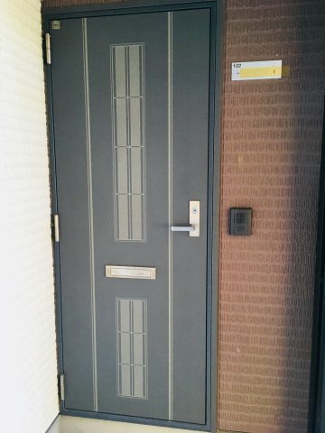 その他共有部分　毎日通る玄関はこちらです