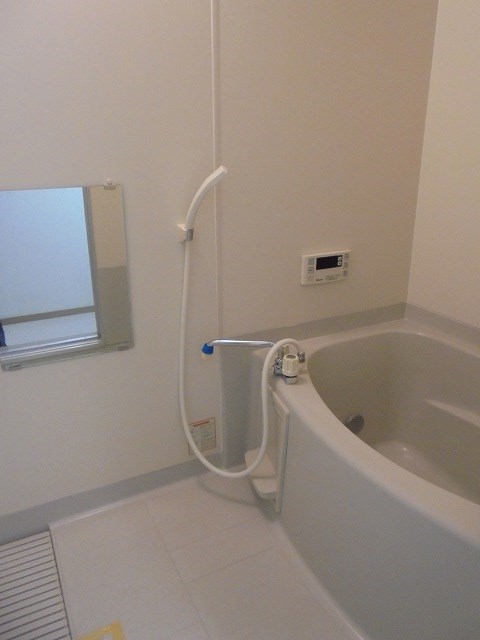 バス・シャワールーム　写真は202号室です（参考）