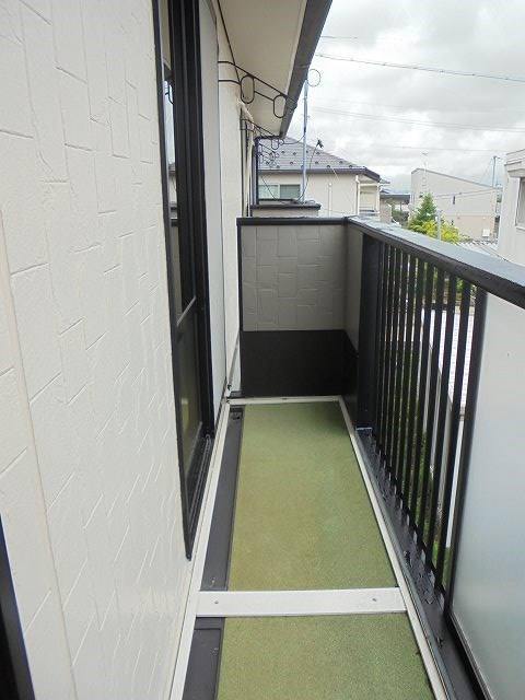 バルコニー　写真は202号室です（参考）