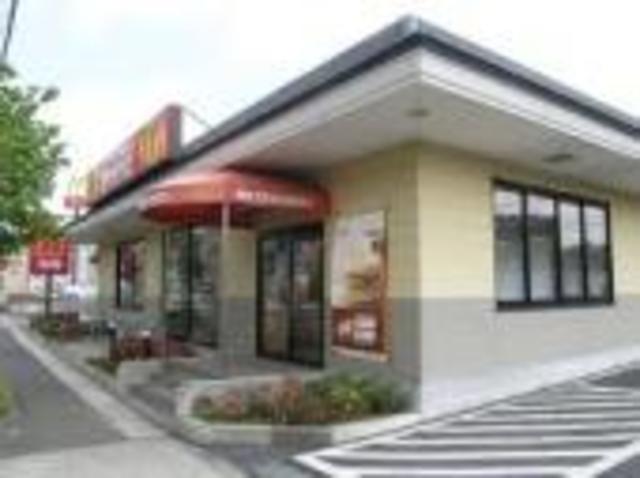 飲食店　マクドナルド鶴川店（飲食店）まで749m