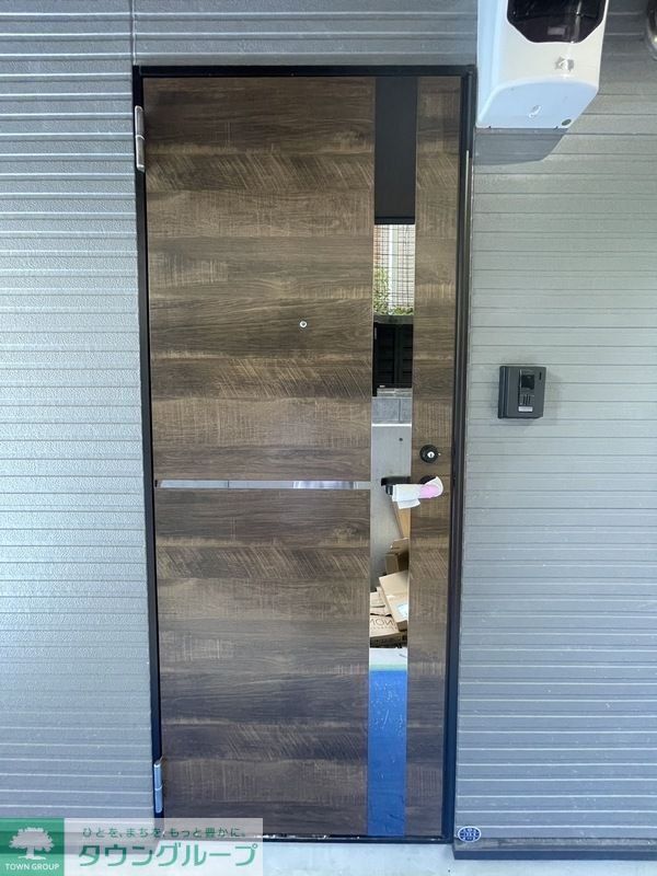 玄関　※同施工同仕様※