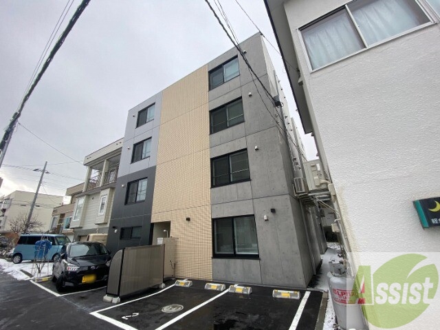 建物外観　札幌市白石区栄通「フォート・デルッシ」