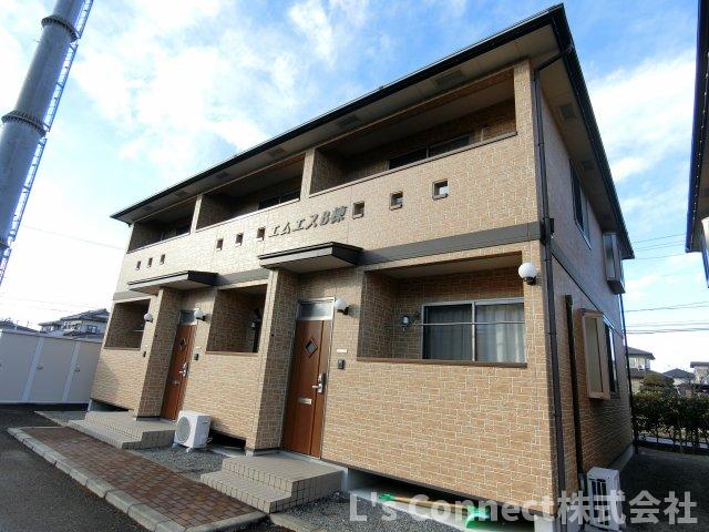 建物外観　上下階が使えるメゾネット。