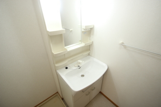 洗面設備　※別部屋の写真です