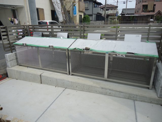 その他　敷地内ゴミ置場