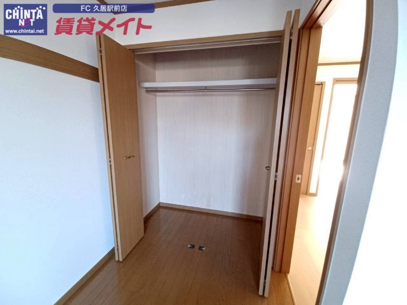 収納　反転同型タイプ写真