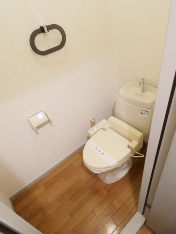 トイレ　図面と現状に相違がある場合には現状を優先