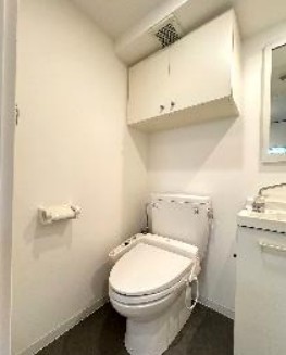 トイレ　清潔感のあるトイレです